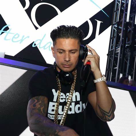 Pauly D